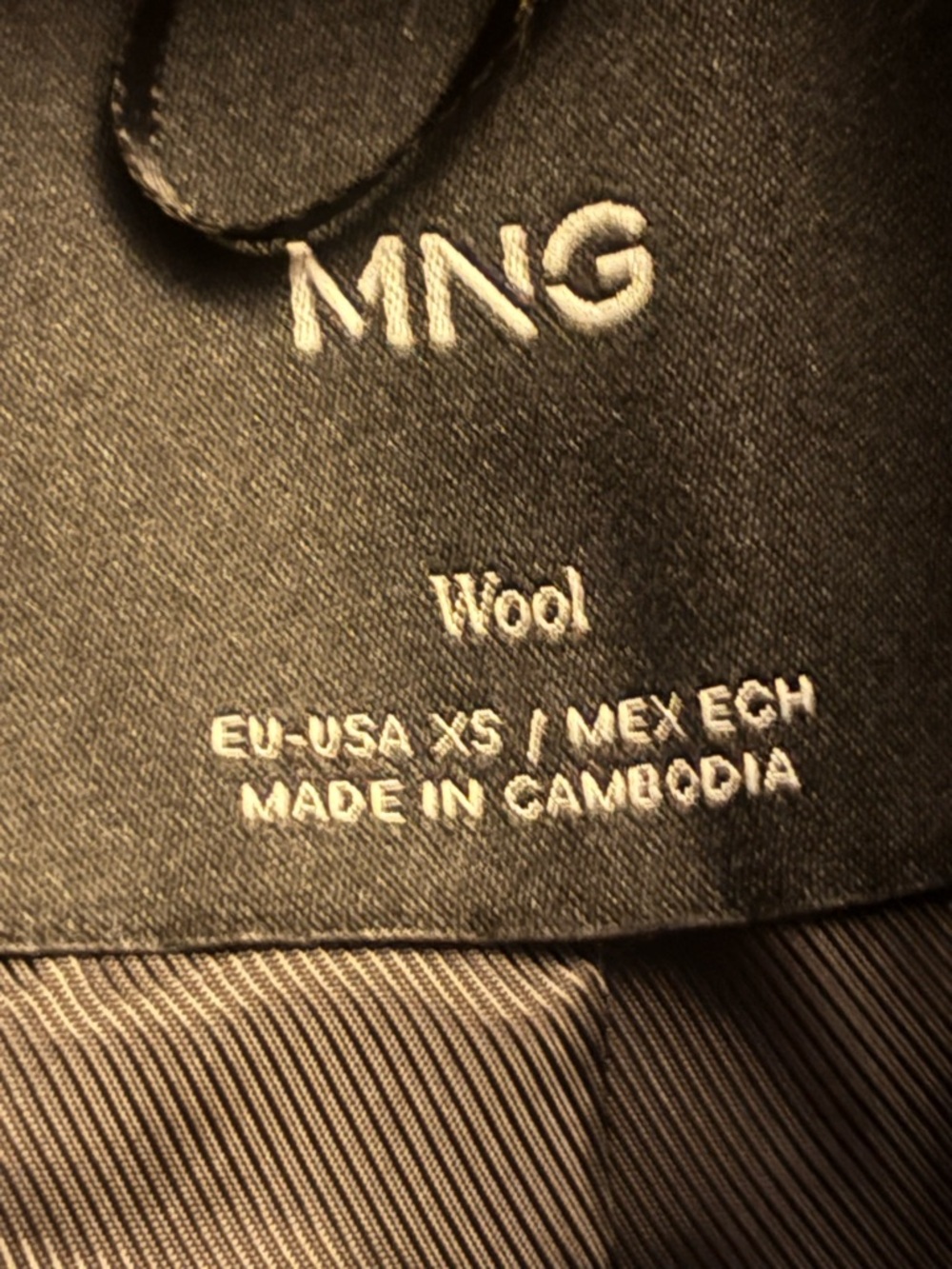 MANGO Black Wool Coat with Brown Fur Collar - Picture 8 of 11